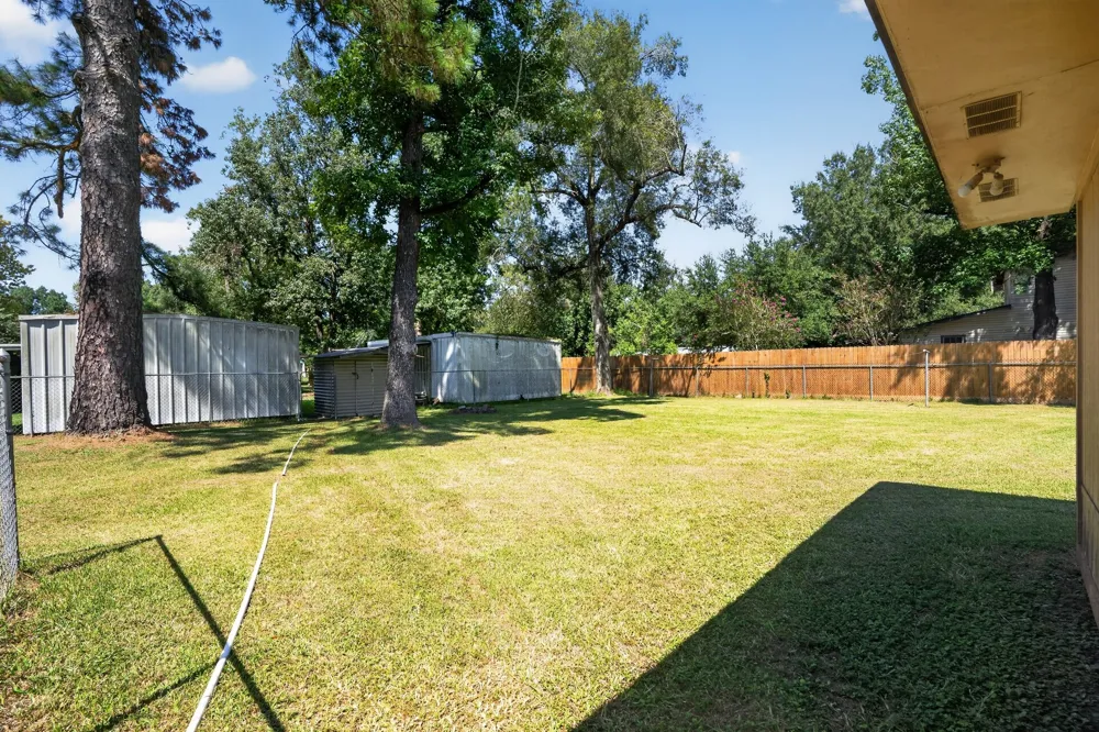 1415 Sharon Street Vidor, TX 77662