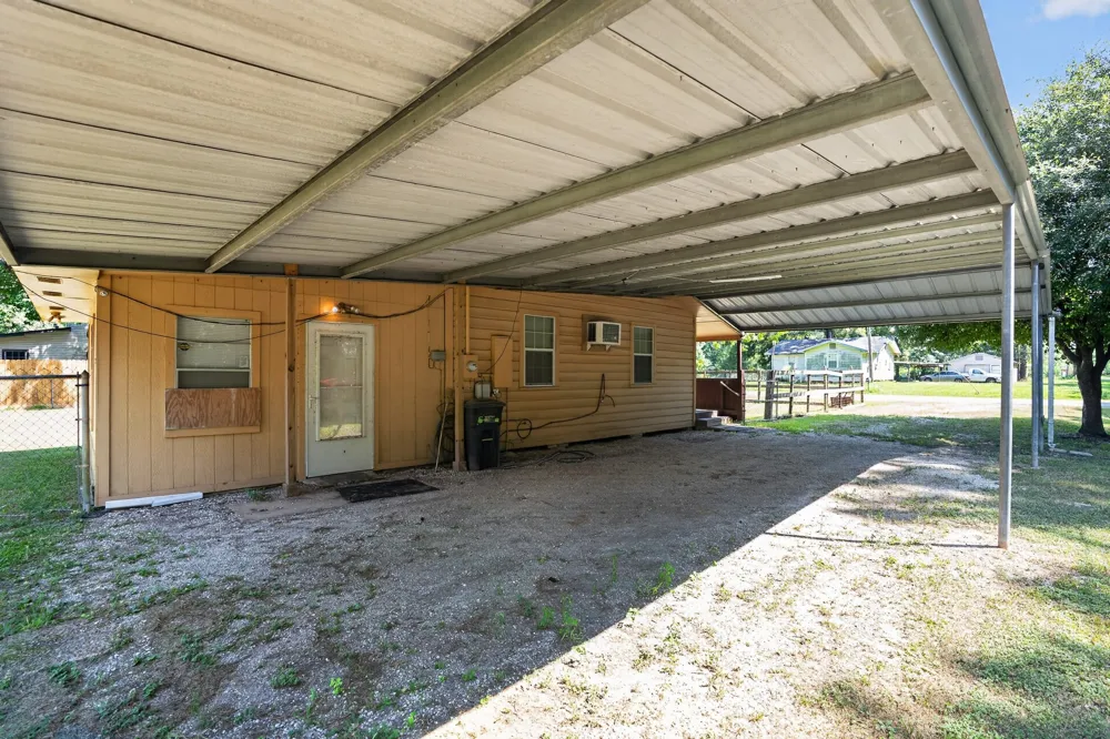 1415 Sharon Street Vidor, TX 77662