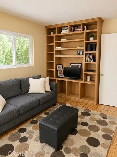 23697 Bowl Crestline, CA 92325