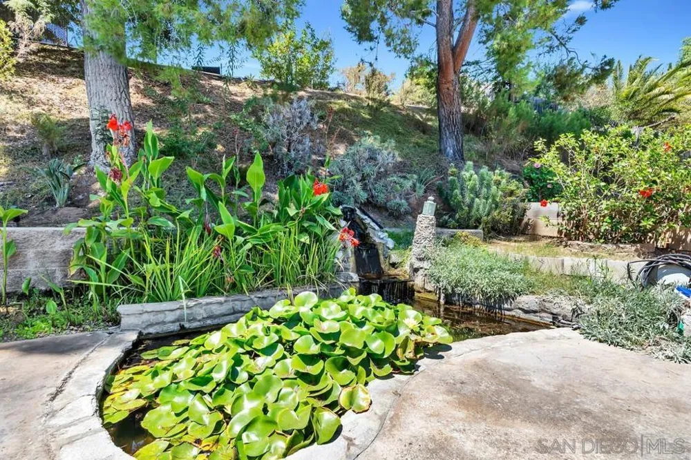 14520 Hillndale Way Poway, CA 92064
