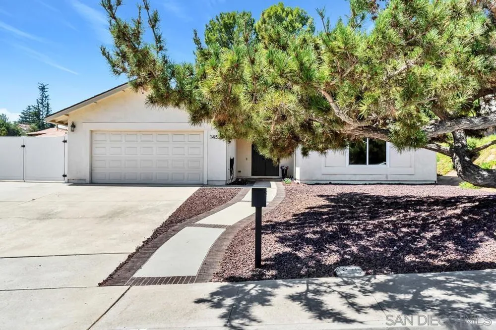 14520 Hillndale Way Poway, CA 92064