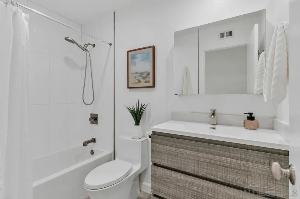 14520 Hillndale Way Poway, CA 92064