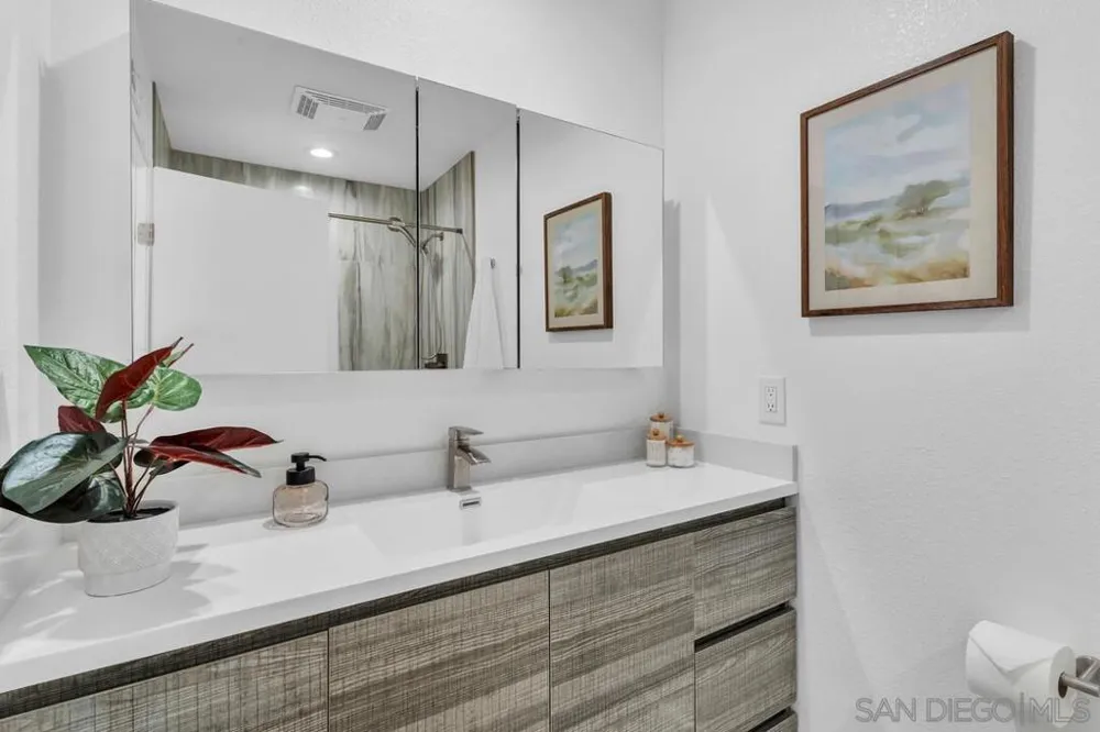 14520 Hillndale Way Poway, CA 92064