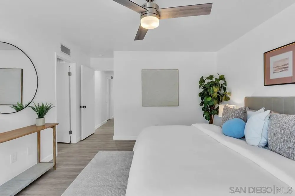 14520 Hillndale Way Poway, CA 92064