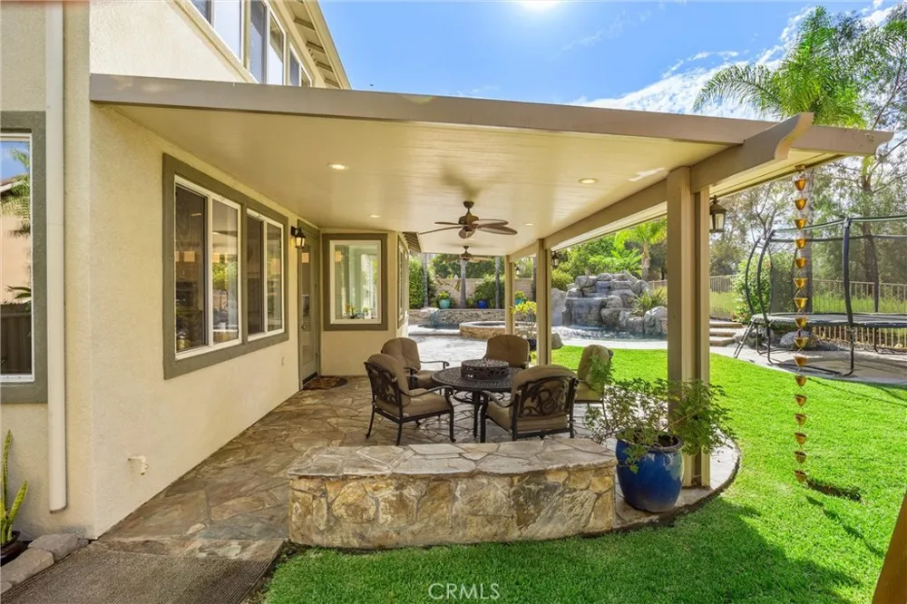 865 Canterbury San Dimas, CA 91773