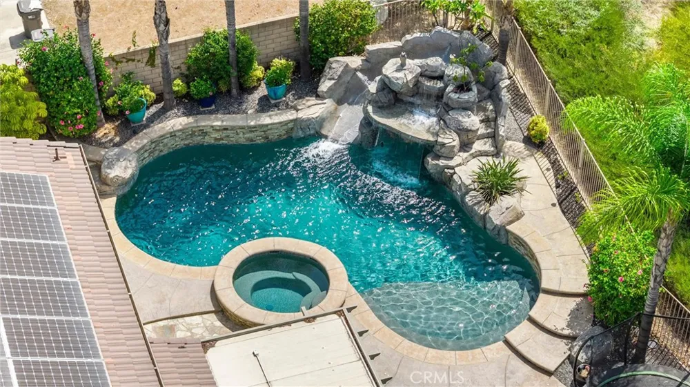 865 Canterbury San Dimas, CA 91773
