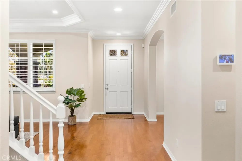 865 Canterbury San Dimas, CA 91773