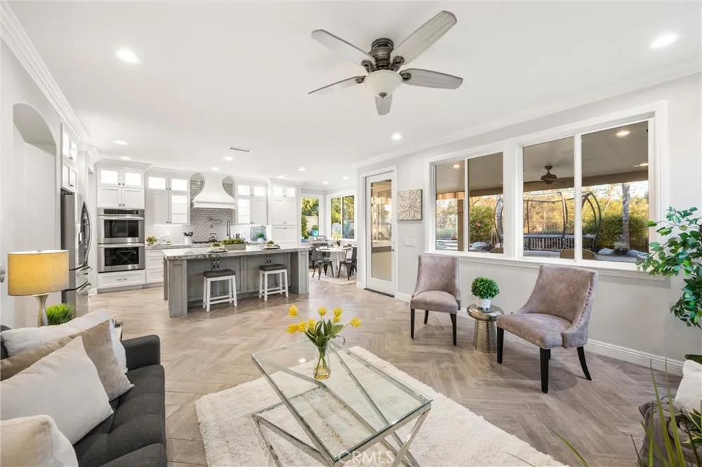 865 Canterbury San Dimas, CA 91773