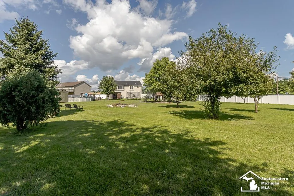 155 Caribou Run Road Dundee Village, MI 48131