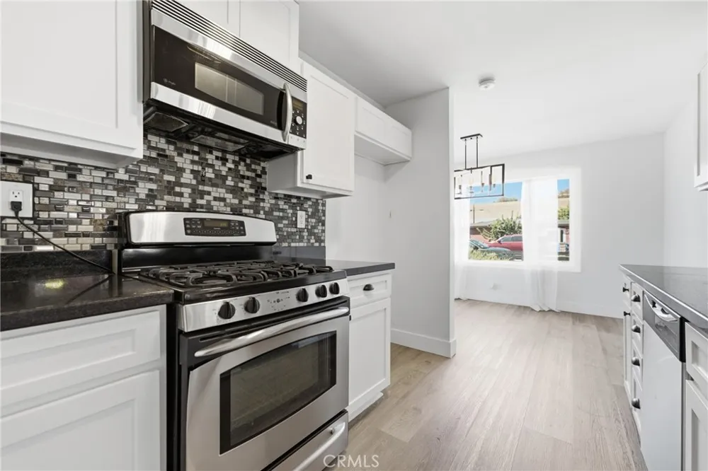179 Donneybrooke Street Orange, CA 92868