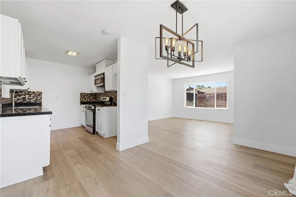 179 Donneybrooke Street Orange, CA 92868