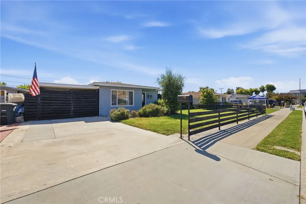 179 Donneybrooke Street Orange, CA 92868