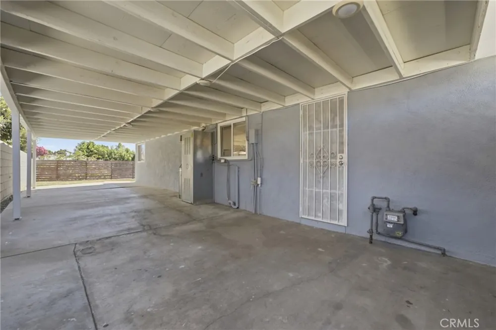 179 Donneybrooke Street Orange, CA 92868