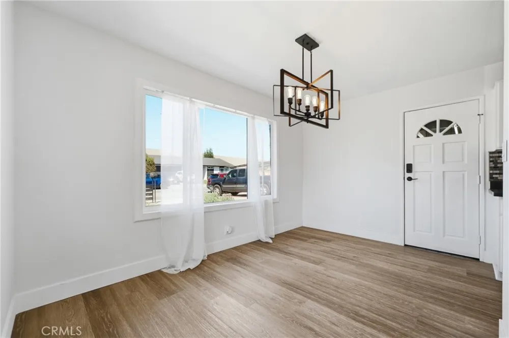 179 Donneybrooke Street Orange, CA 92868