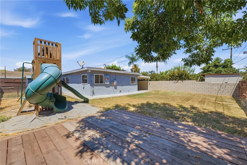 179 Donneybrooke Street Orange, CA 92868