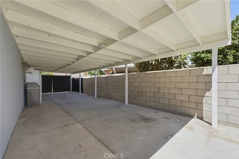 179 Donneybrooke Street Orange, CA 92868