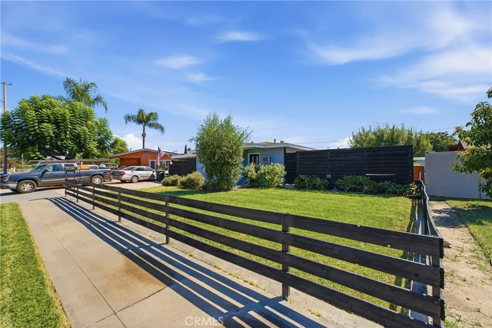 179 Donneybrooke Street Orange, CA 92868