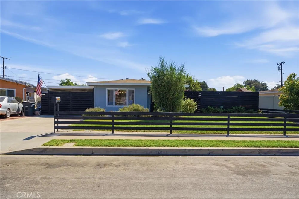 179 Donneybrooke Street Orange, CA 92868