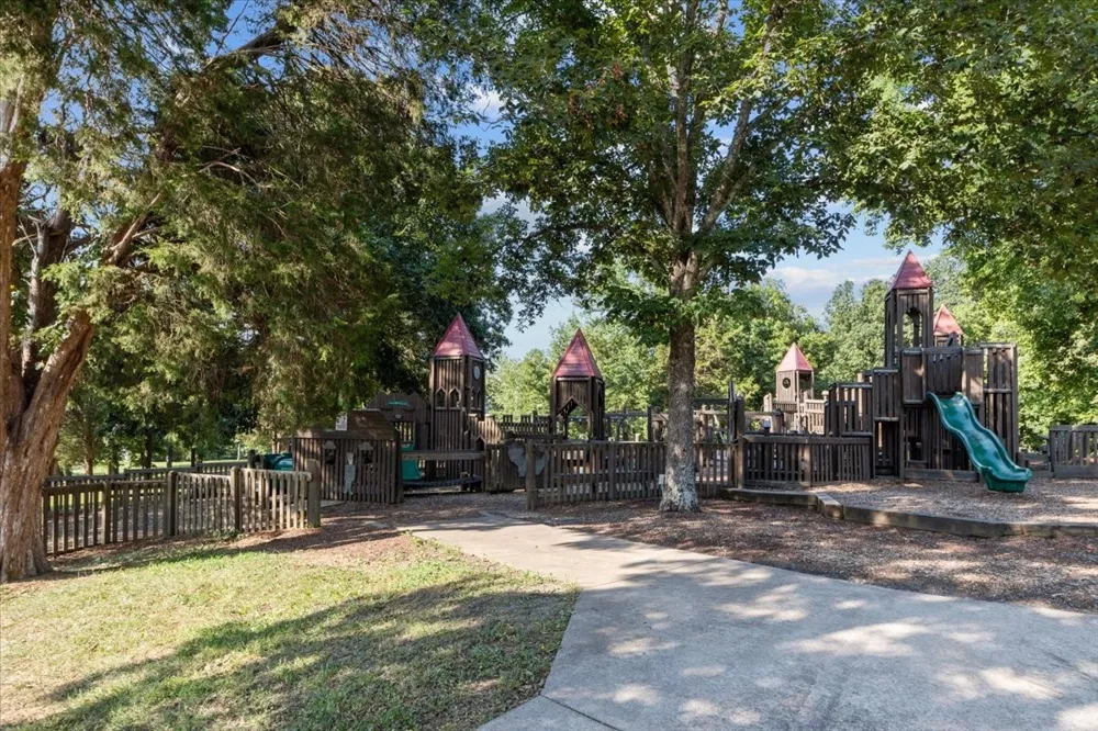 0 Rustling Oaks Dr Waverly, TN 37185