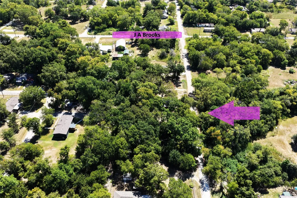 325 Jackson Street Teague, TX 75860