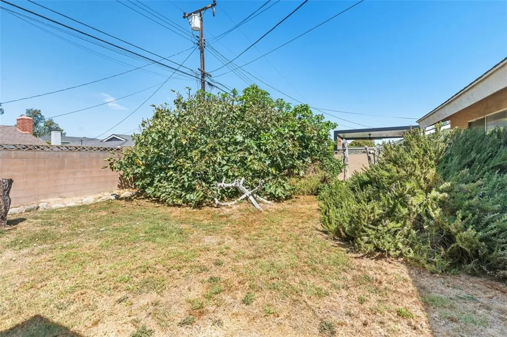 12171 Manley Garden Grove, CA 92845