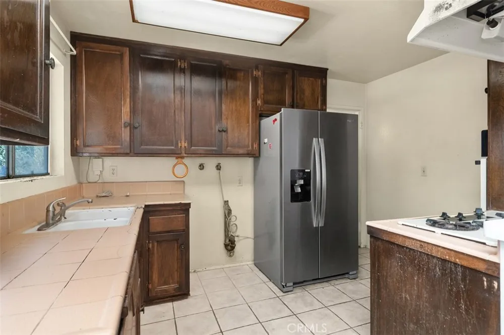 12171 Manley Garden Grove, CA 92845