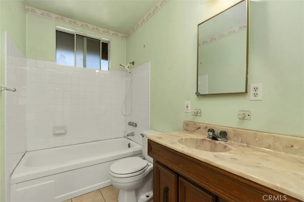 12171 Manley Garden Grove, CA 92845