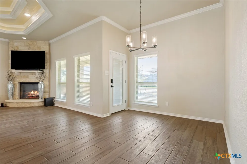 7601 Silicon Drive Killeen, TX 76542