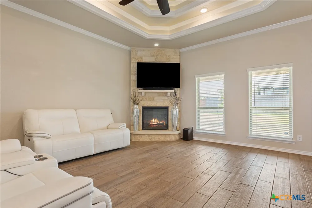 7601 Silicon Drive Killeen, TX 76542