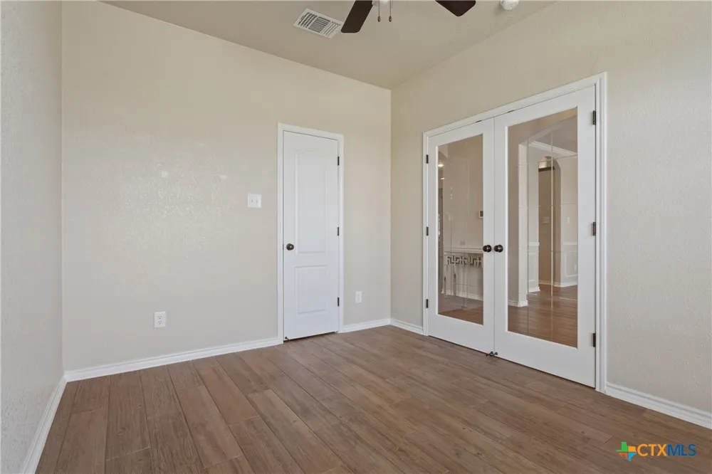 7601 Silicon Drive Killeen, TX 76542