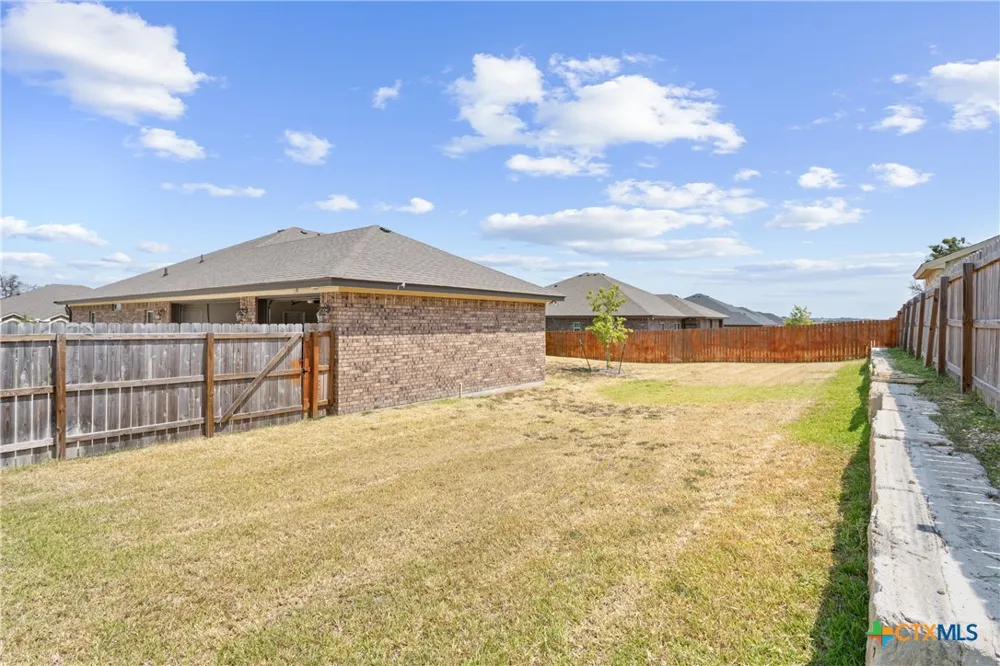 7601 Silicon Drive Killeen, TX 76542