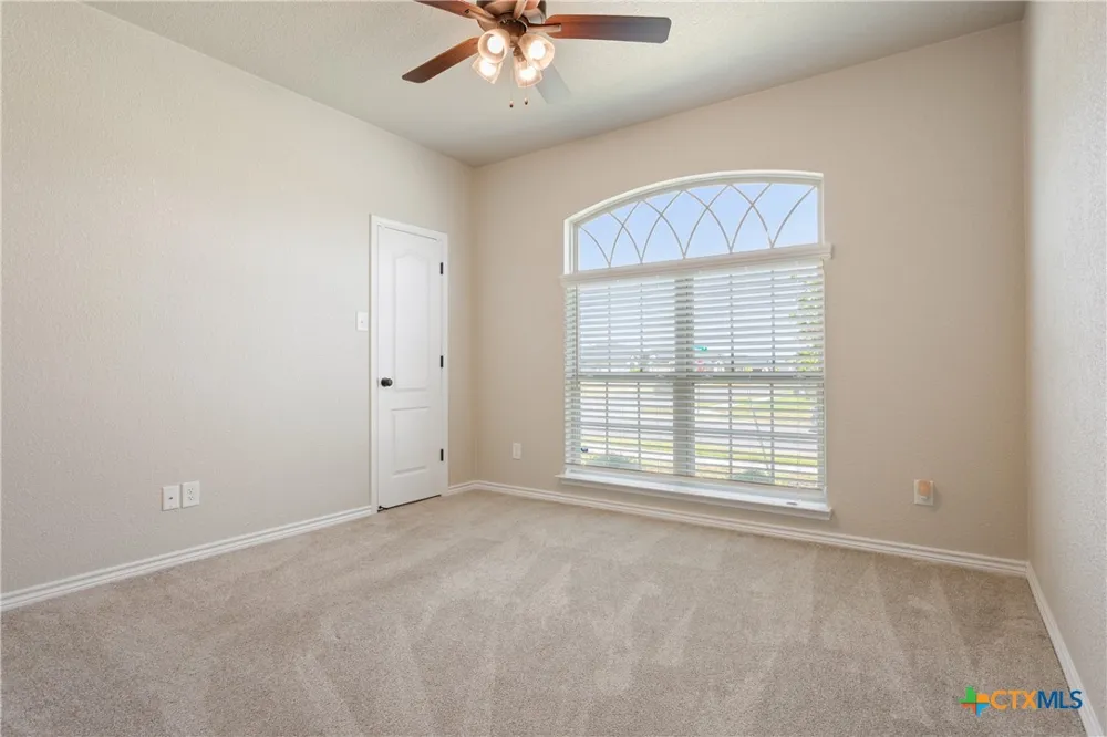 7601 Silicon Drive Killeen, TX 76542