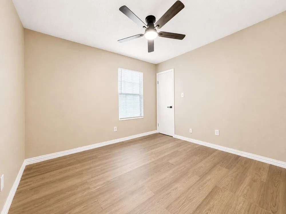7902 Bowen Street Houston, TX 77051