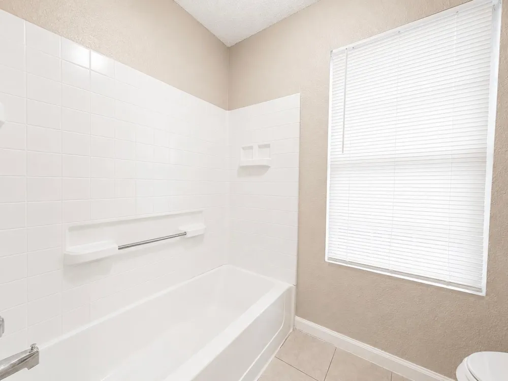 7902 Bowen Street Houston, TX 77051