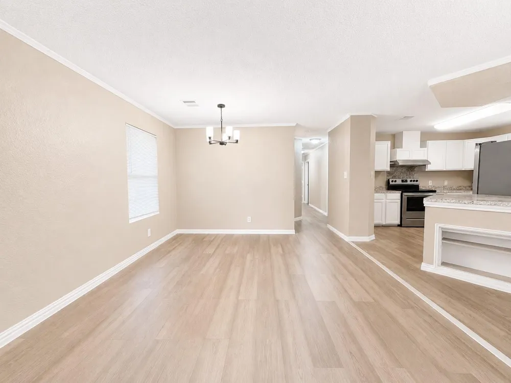 7902 Bowen Street Houston, TX 77051