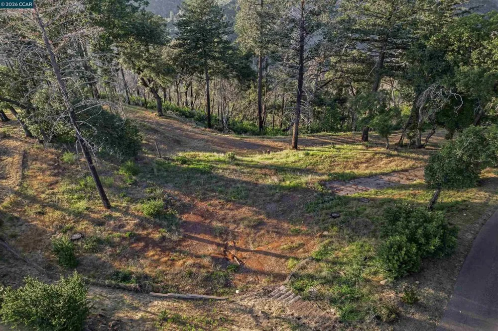 6479 Gregory Ln Paradise, CA 95969
