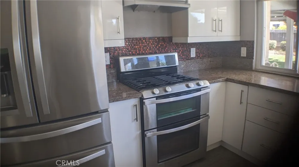 39768 Oak Cliff Temecula, CA 92591