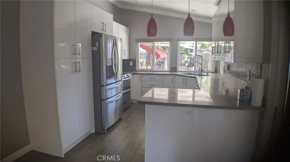 39768 Oak Cliff Temecula, CA 92591