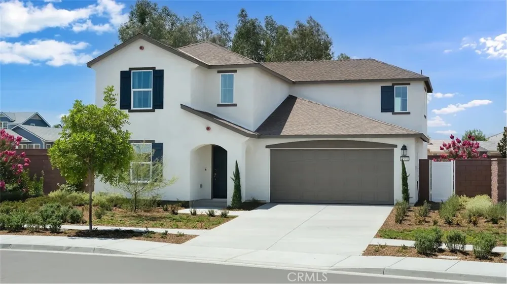 1374 Noble Rein Drive San Jacinto, CA 92582