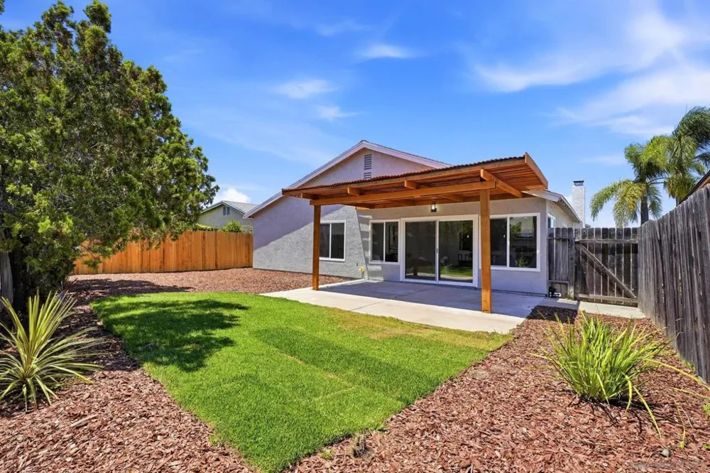 8523 Duncannon San Diego, CA 92126