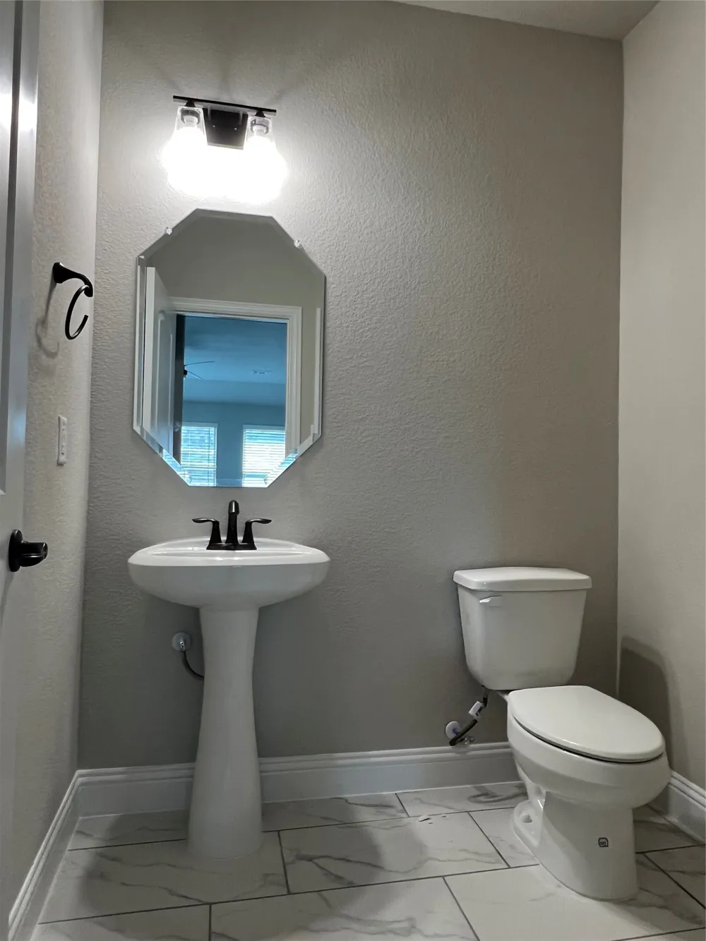 249 Lillian Lane Waxahachie, TX 75165