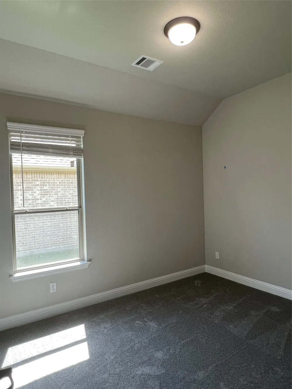 249 Lillian Lane Waxahachie, TX 75165