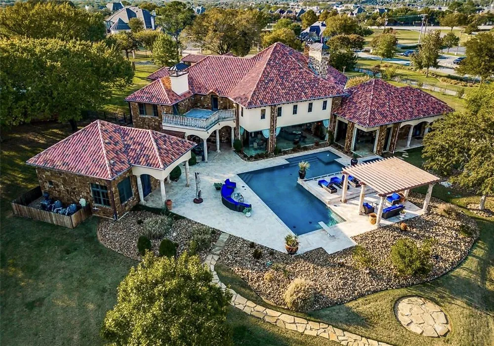 211 Pine Drive Southlake, TX 76092