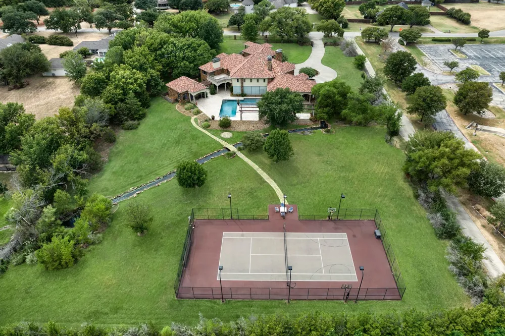 211 Pine Drive Southlake, TX 76092