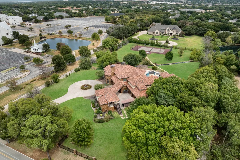 211 Pine Drive Southlake, TX 76092