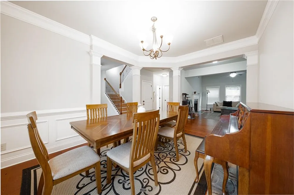 5543 Leaf Ridge Lane Buford, GA 30518