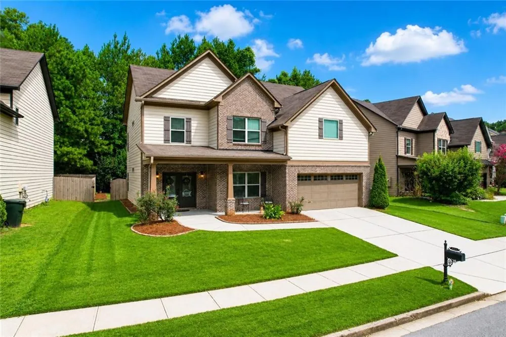 5543 Leaf Ridge Lane Buford, GA 30518