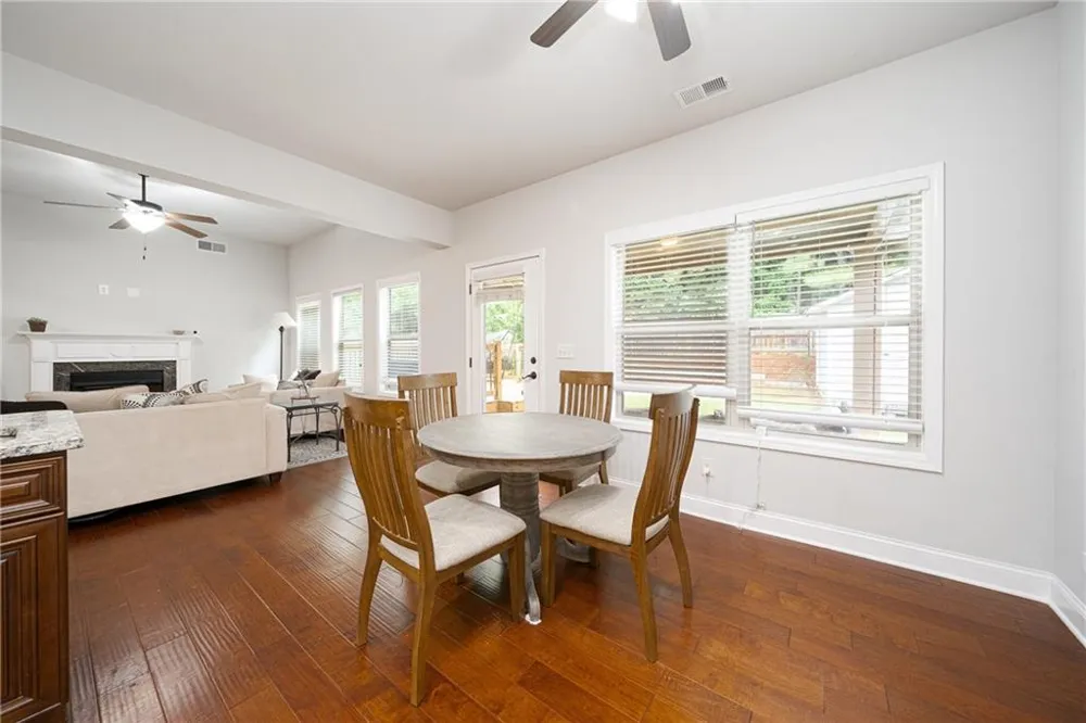 5543 Leaf Ridge Lane Buford, GA 30518