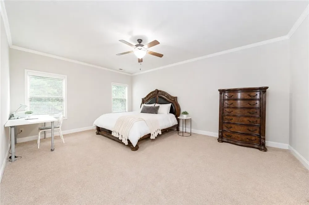 5543 Leaf Ridge Lane Buford, GA 30518