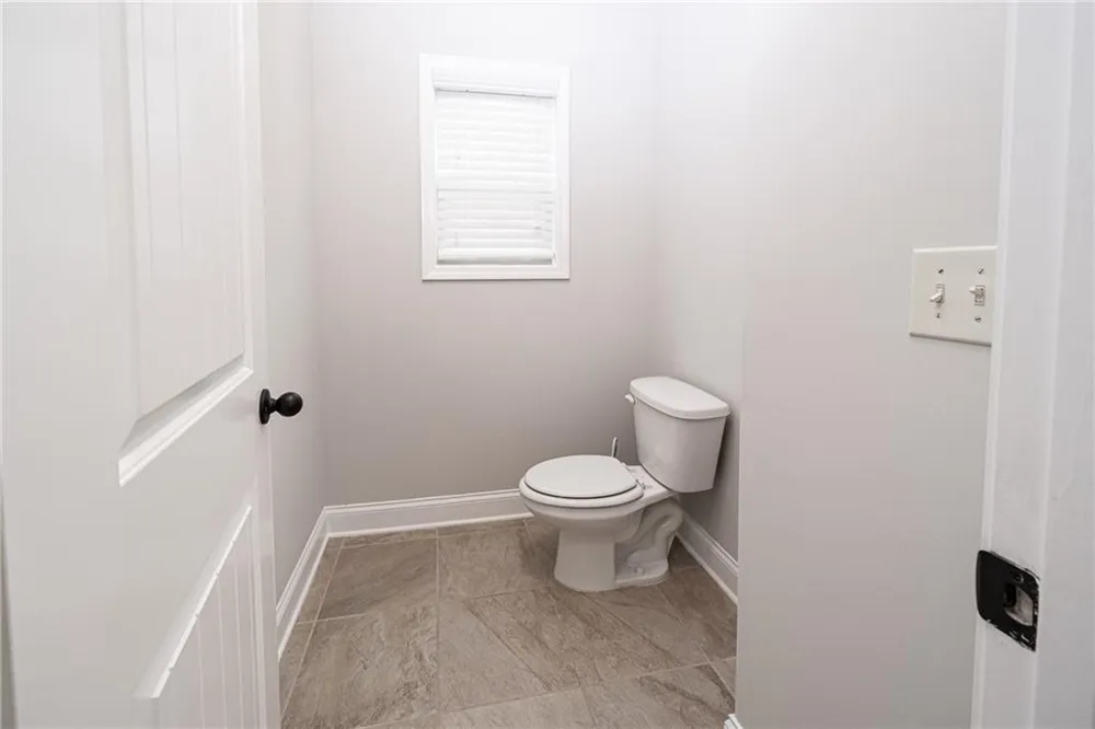 5543 Leaf Ridge Lane Buford, GA 30518